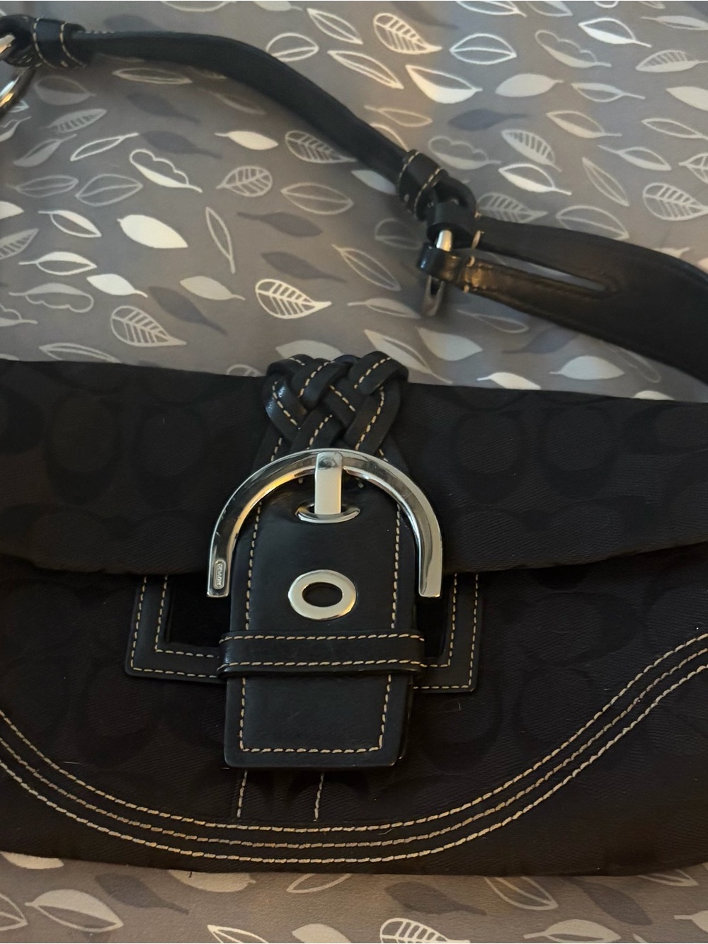 Vintage Y2K Coach Soho 6280 Black Signature Jacquard Buckle Shoulder Bag